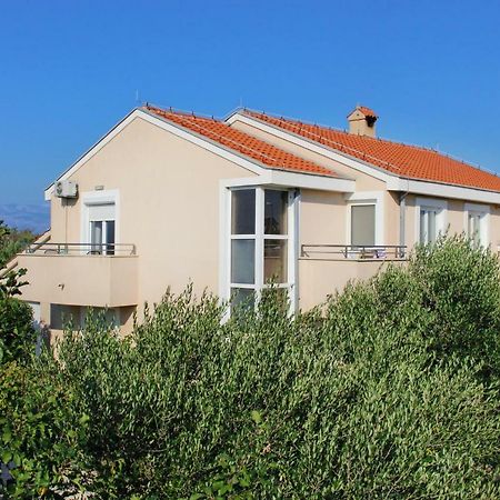 Apartmani Olives Nin Dış mekan fotoğraf